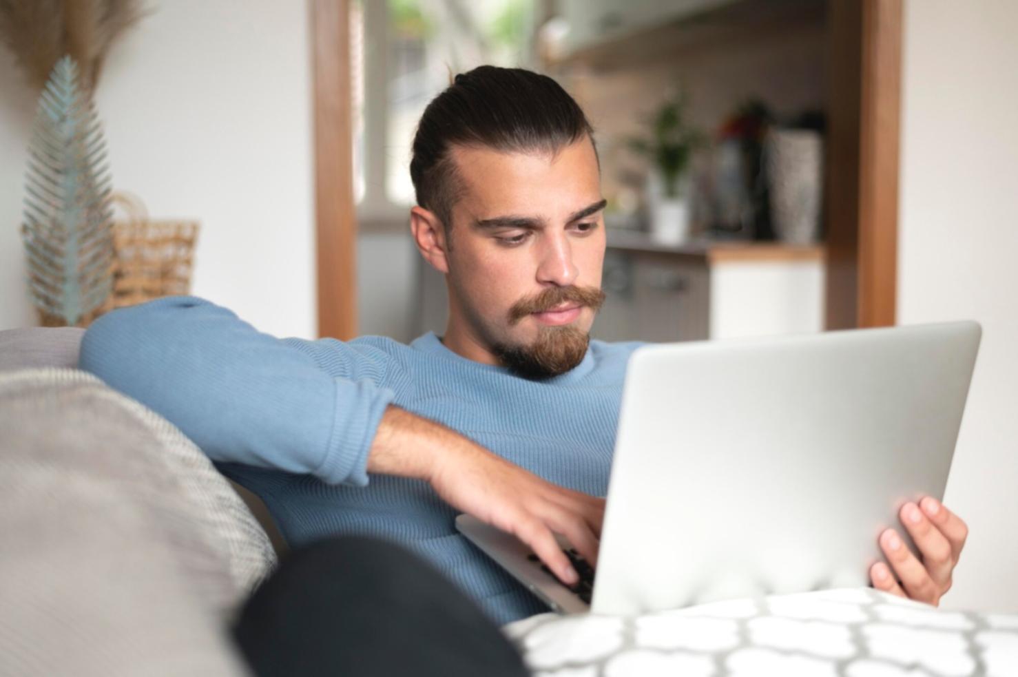 Collaboration avec l'équipe financière